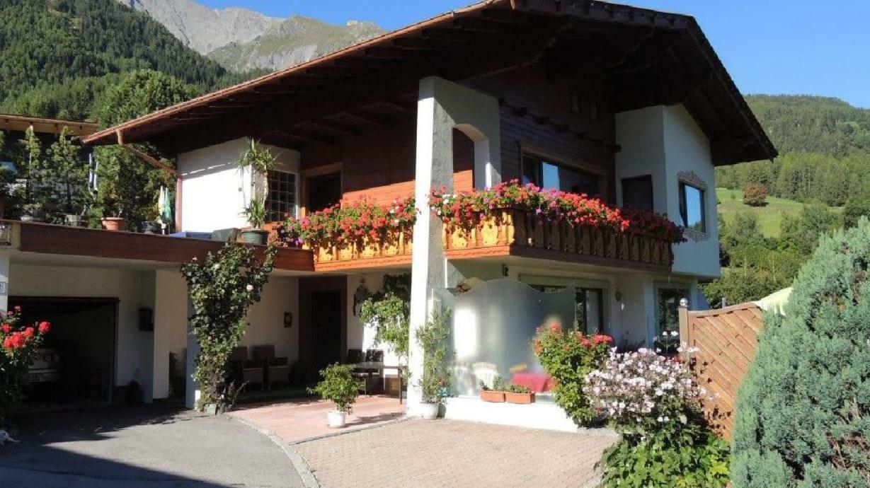 Gaestehaus Kratzer Virgen Exterior foto