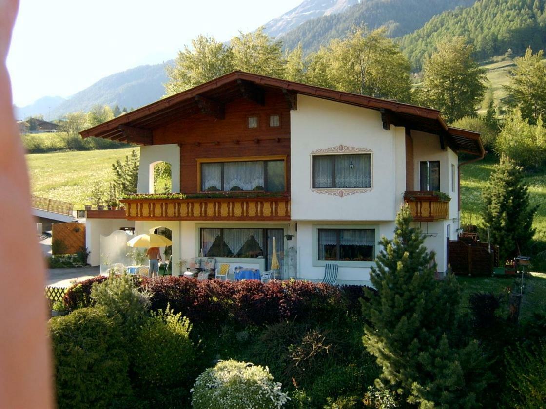 Gaestehaus Kratzer Virgen Exterior foto